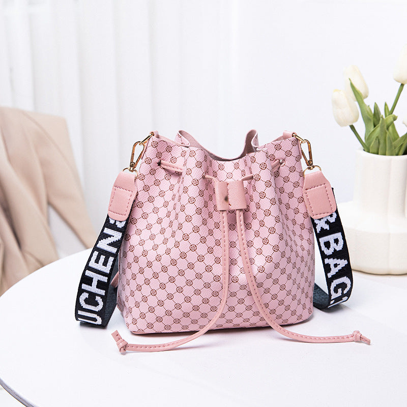Printed Bucket Bag PU Multi Layer Soft Leather Women's Fashion Simple Shoulder Bag Fashion Women's Crossbody Bag